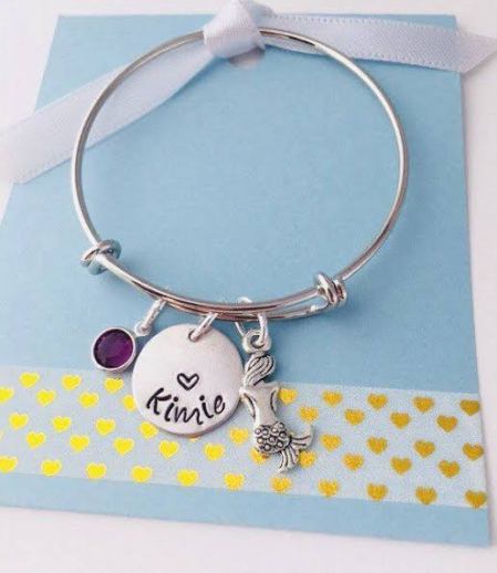 Personalized Bracelets as Valentine's Day Gifts for Girlfriend